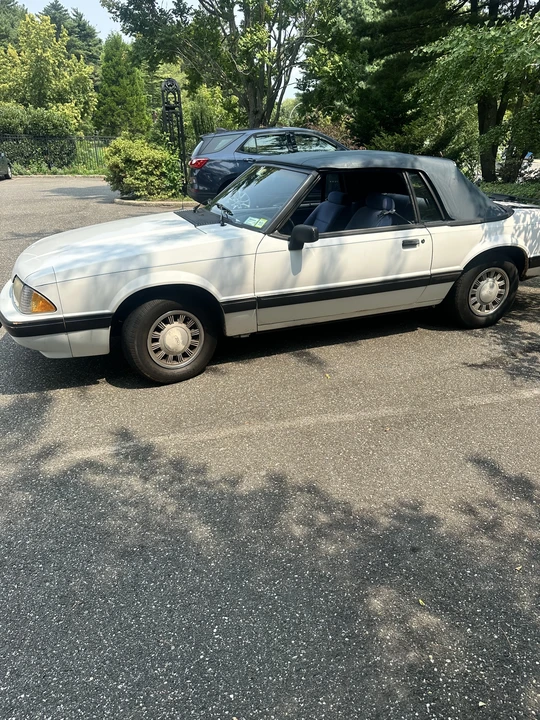 1988 Ford Mustang 3rd Gen - Image 6 of 31