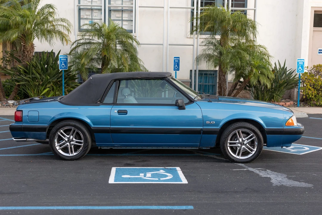 1988 Ford Mustang 3rd Gen - Image 28 of 31