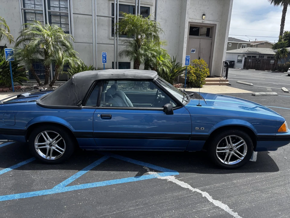 1988 Ford Mustang 3rd Gen - Image 29 of 31