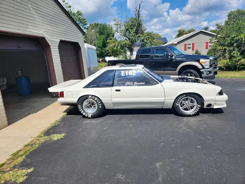 1988 Ford Mustang LX Hatchback 2D