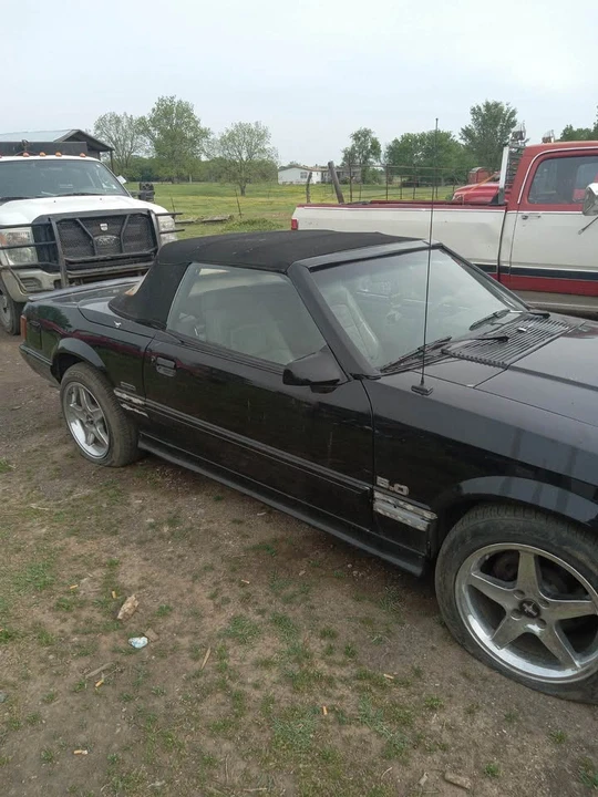 1988 Ford Mustang 3rd Gen - Image 3 of 4