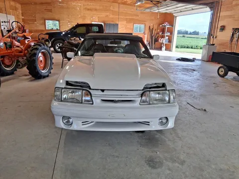 1988 Ford Mustang Convertible