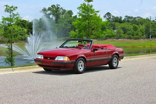 1988 Ford Mustang LX Convertible