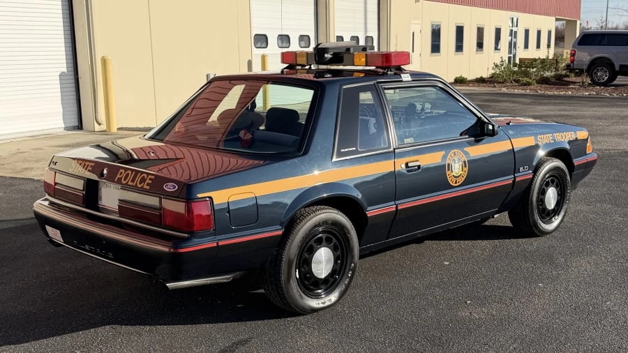 1988 Ford Mustang 3rd Gen - Image 3 of 9