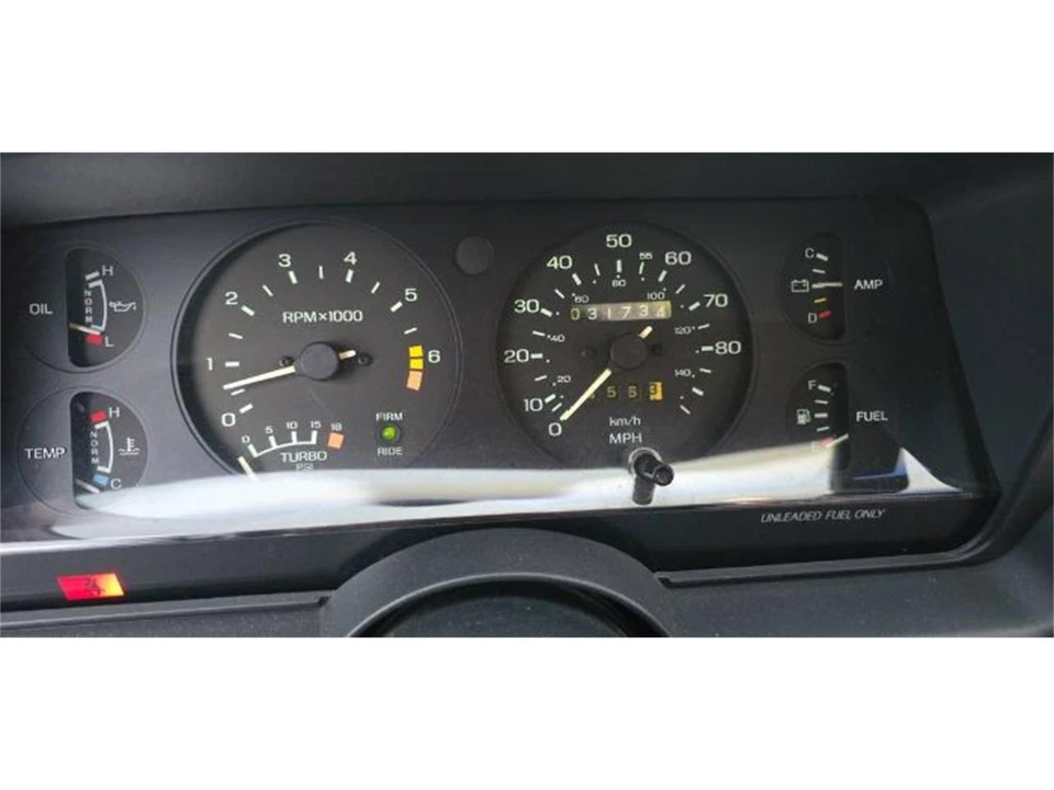 1988 Ford Thunderbird 9th Gen - Image 16 of 25