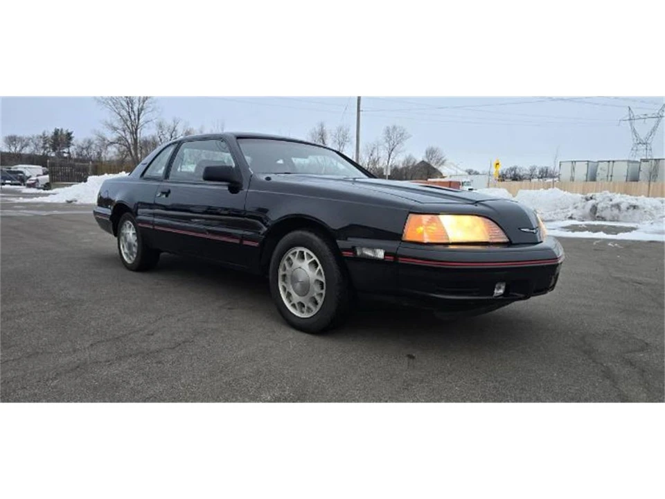 1988 Ford Thunderbird 9th Gen - Image 24 of 25