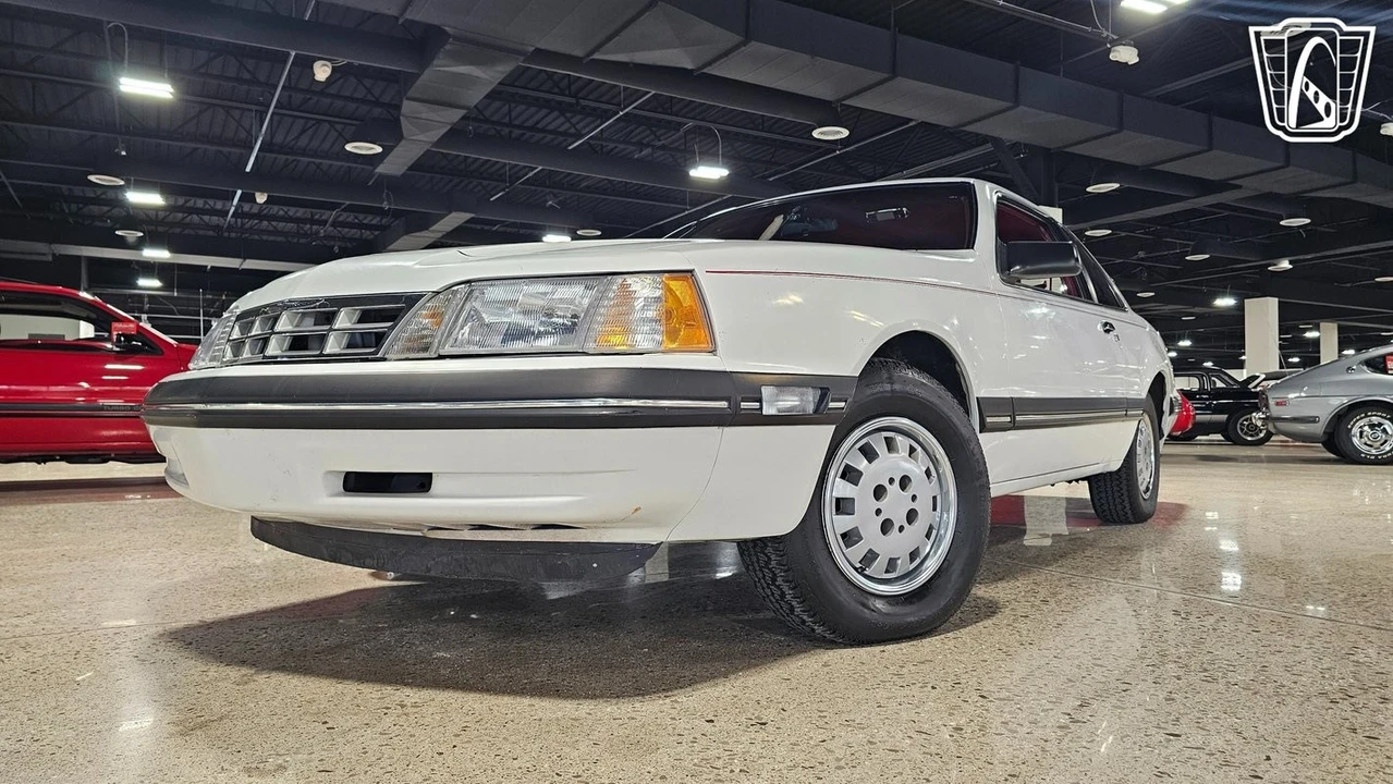 1988 Ford Thunderbird 9th Gen - Image 4 of 12
