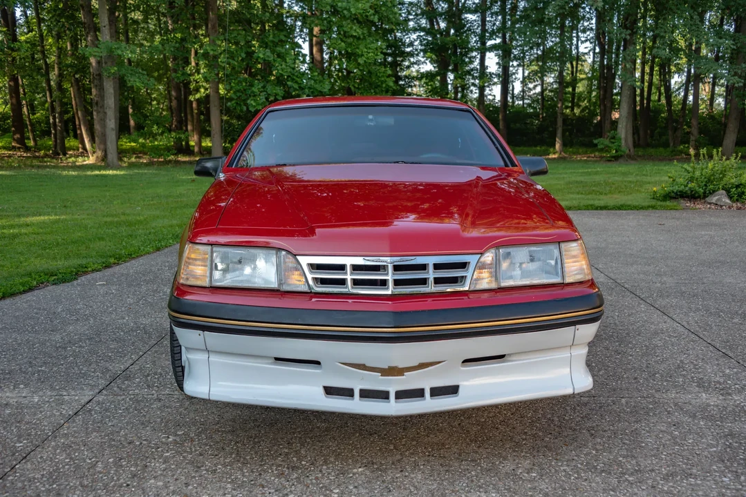 1988 Ford Thunderbird 9th Gen - Image 9 of 30
