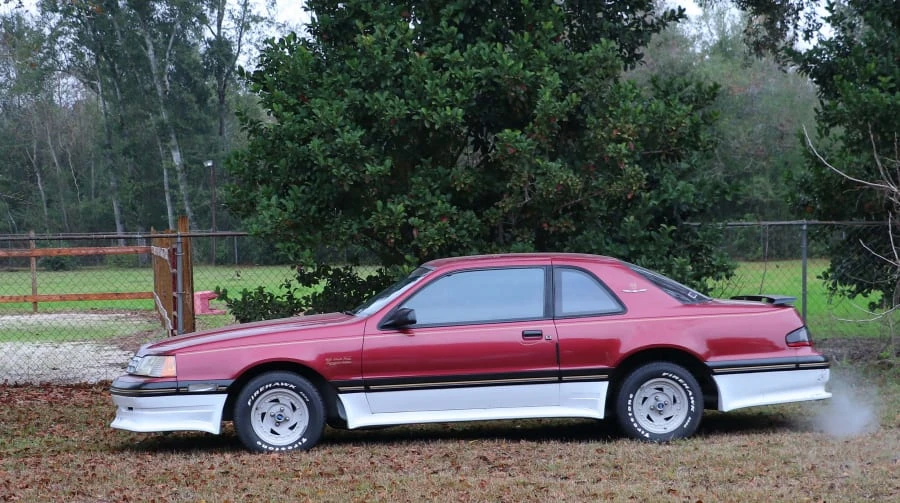 1988 Ford Thunderbird 9th Gen - Image 2 of 10
