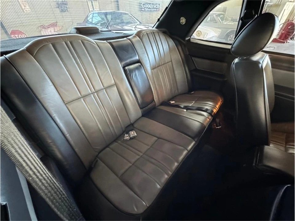 1988 Ford Thunderbird 9th Gen - Image 27 of 31