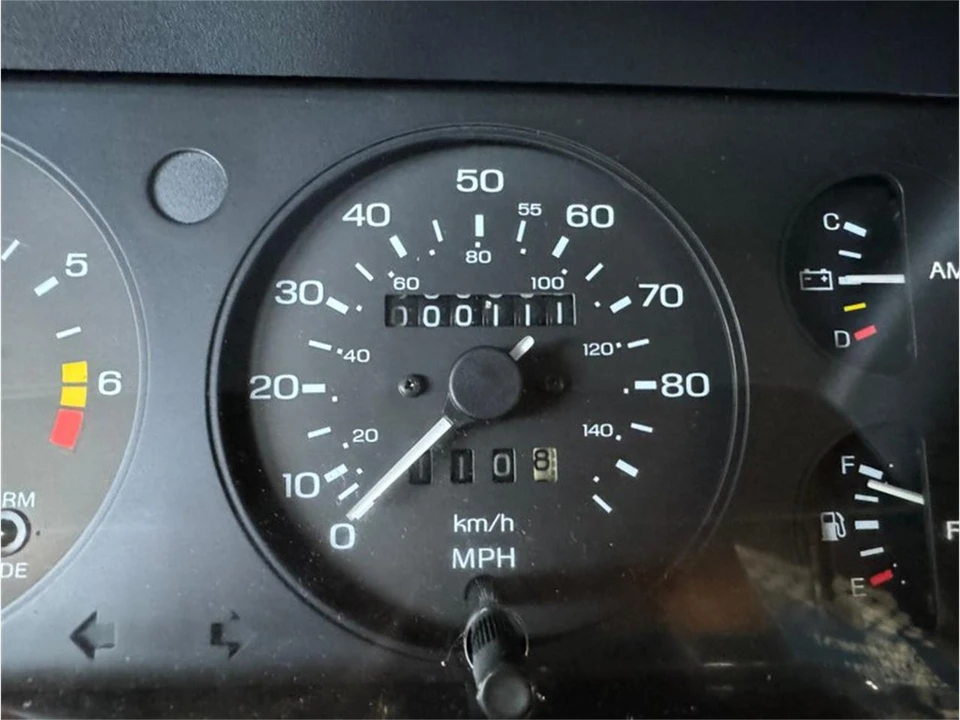 1988 Ford Thunderbird 9th Gen - Image 2 of 31