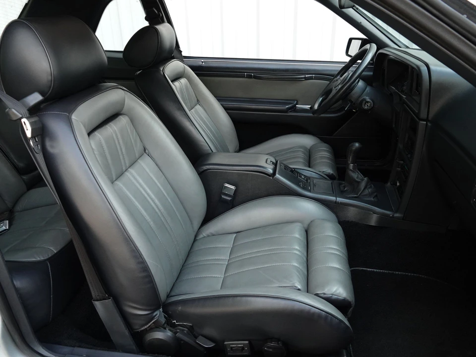 1988 Ford Thunderbird 9th Gen - Image 9 of 13