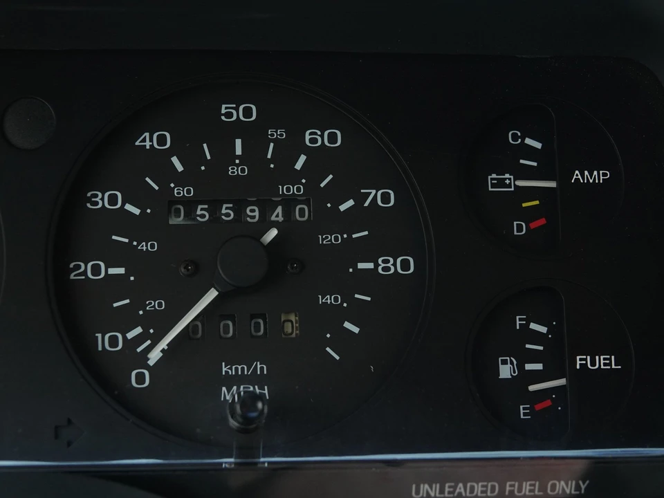 1988 Ford Thunderbird 9th Gen - Image 6 of 13