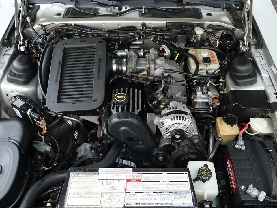 1988 Ford Thunderbird 9th Gen - Image 10 of 13