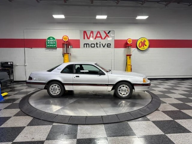 1988 Ford Thunderbird 9th Gen - Image 2 of 12