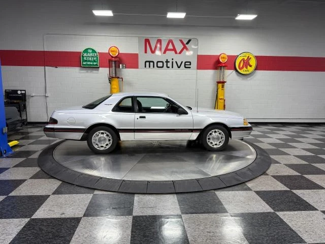 1988 Ford Thunderbird 9th Gen - Image 18 of 31