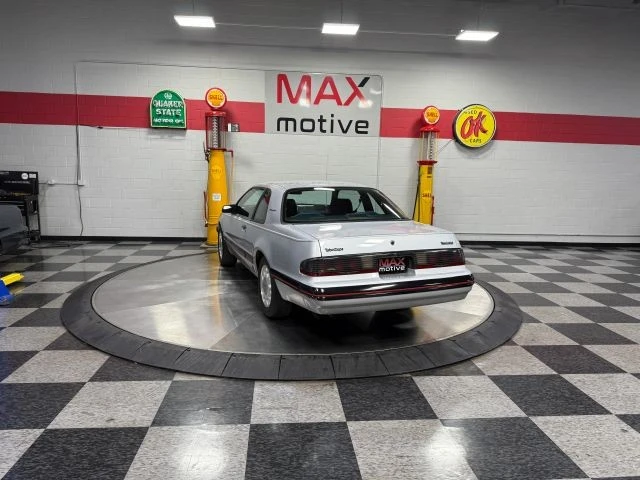 1988 Ford Thunderbird 9th Gen - Image 13 of 31