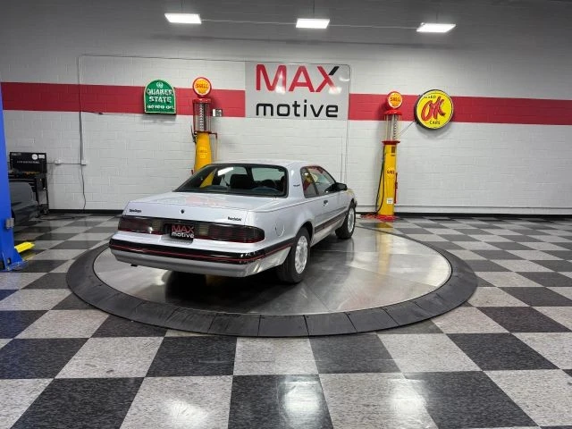 1988 Ford Thunderbird 9th Gen - Image 15 of 31