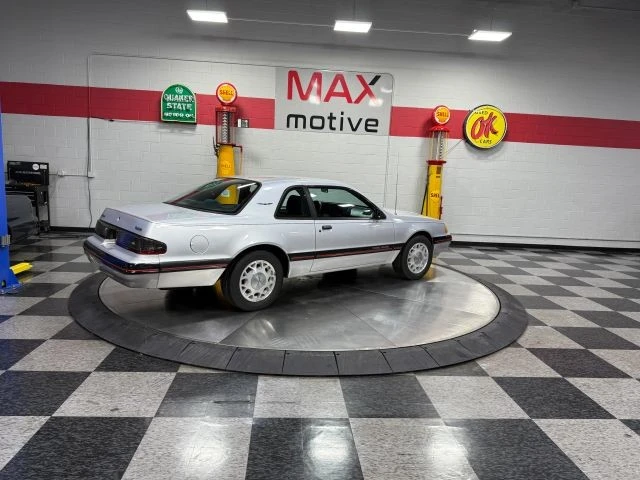 1988 Ford Thunderbird 9th Gen - Image 16 of 31