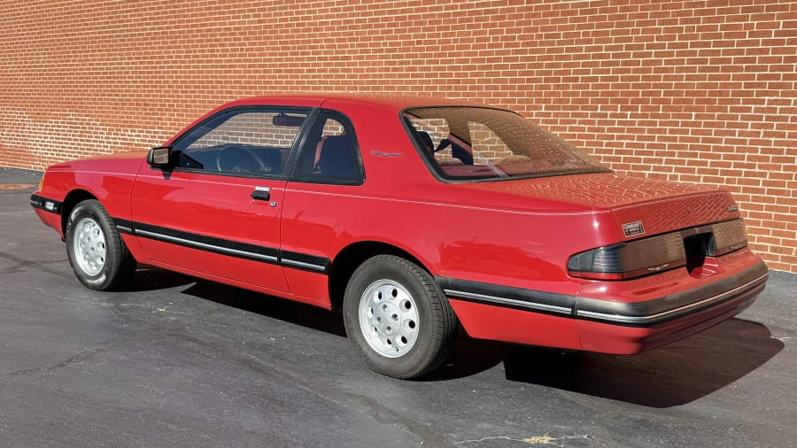 1988 Ford Thunderbird 9th Gen - Image 3 of 7