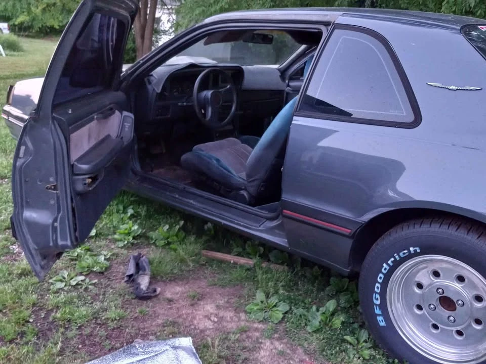 1988 Ford Thunderbird 9th Gen - Image 11 of 19