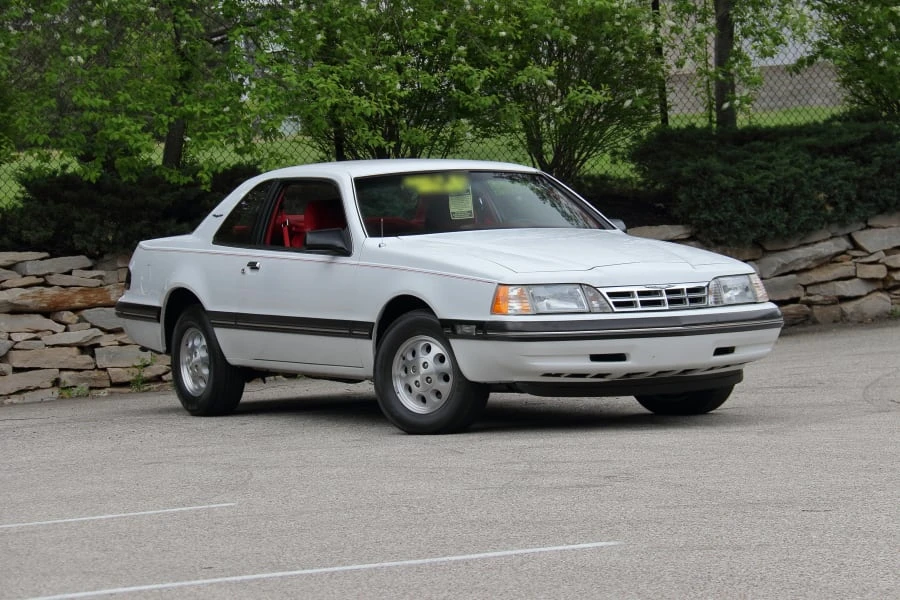 1988 Ford Thunderbird 9th Gen - Image 6 of 31