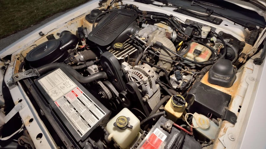 1988 Ford Thunderbird 9th Gen - Image 6 of 27