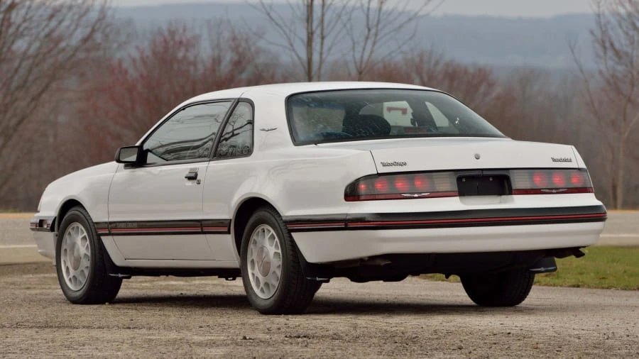 1988 Ford Thunderbird 9th Gen - Image 13 of 27