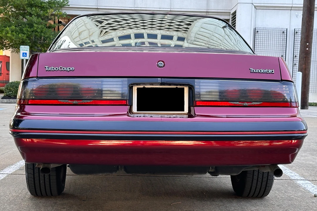 1988 Ford Thunderbird 9th Gen - Image 5 of 31