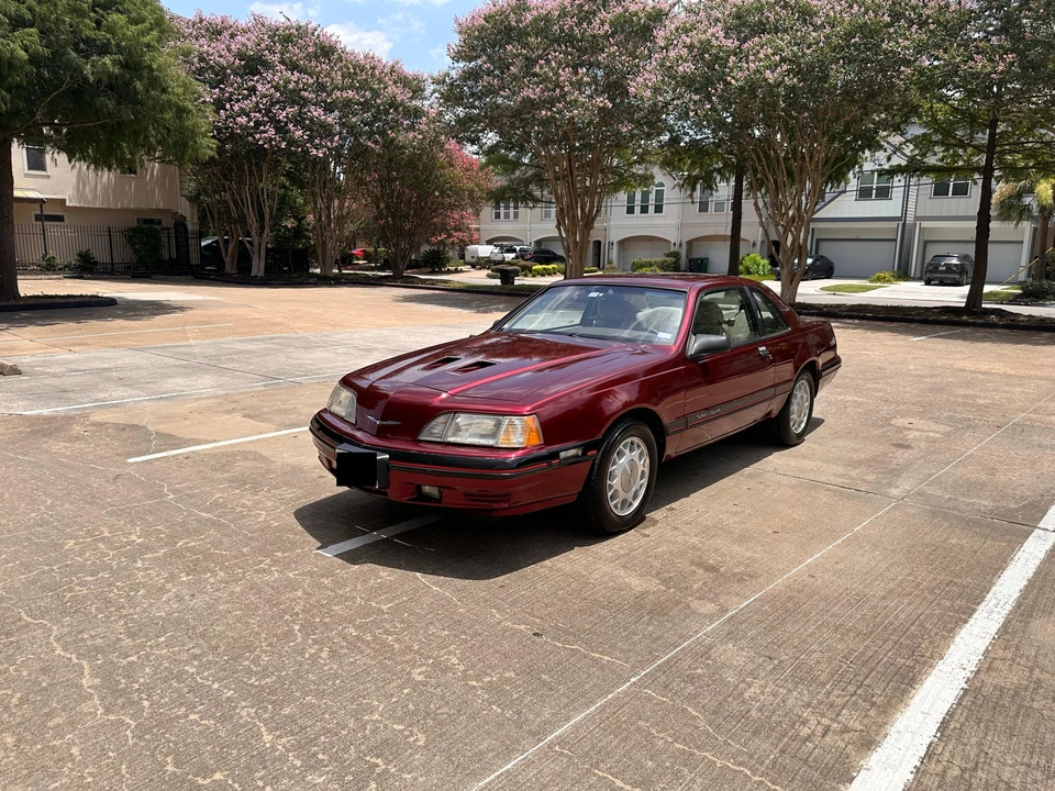 1988 Ford Thunderbird 9th Gen - Image 13 of 31