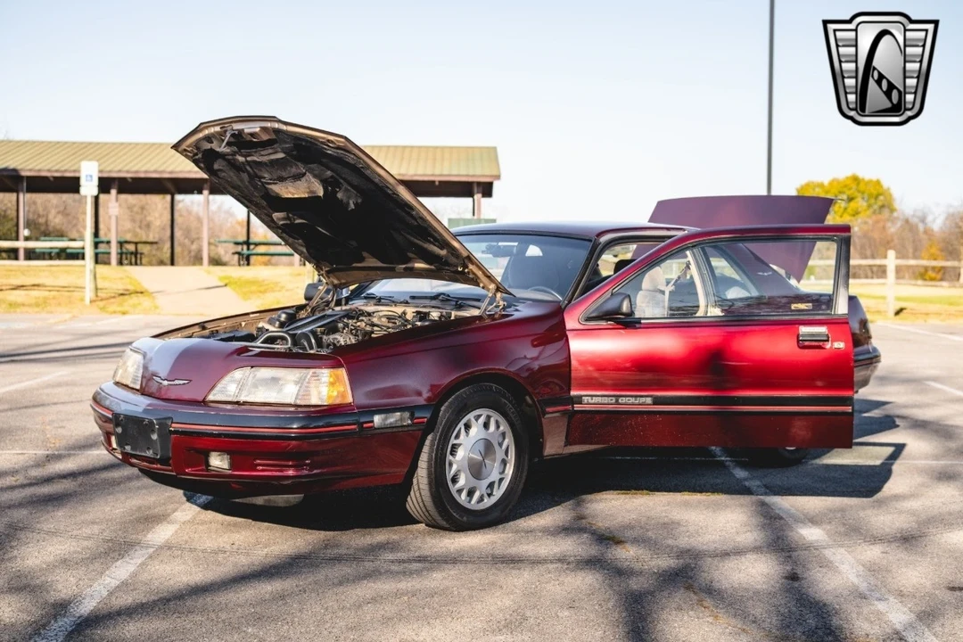 1988 Ford Thunderbird 10th Gen - Image 17 of 21