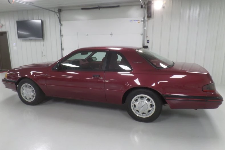 1988 Ford Thunderbird 9th Gen - Image 3 of 27