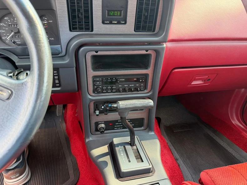 1988 Ford Thunderbird 9th Gen - Image 27 of 27