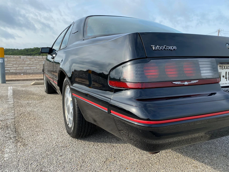 1988 Ford Thunderbird 9th Gen - Image 15 of 31