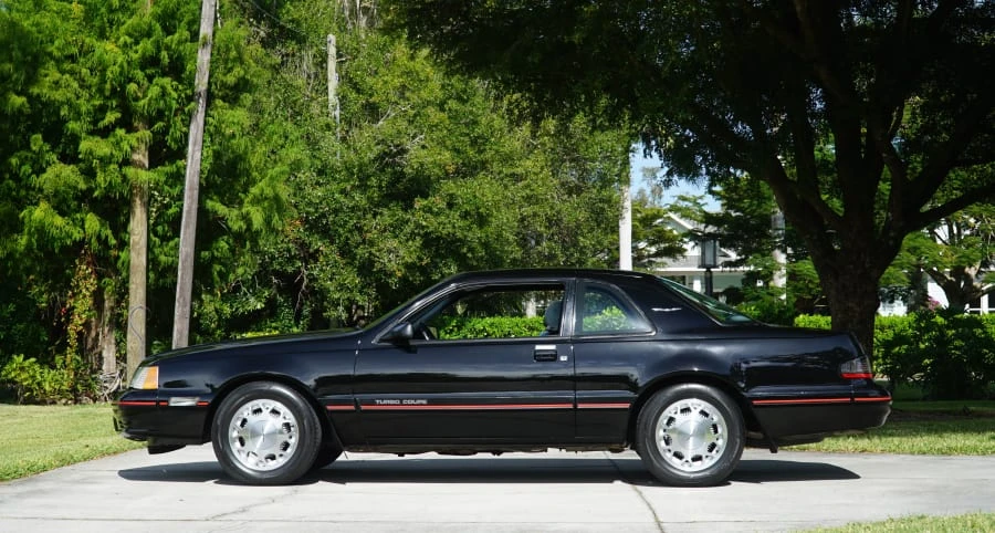 1988 Ford Thunderbird 10th Gen - Image 11 of 31