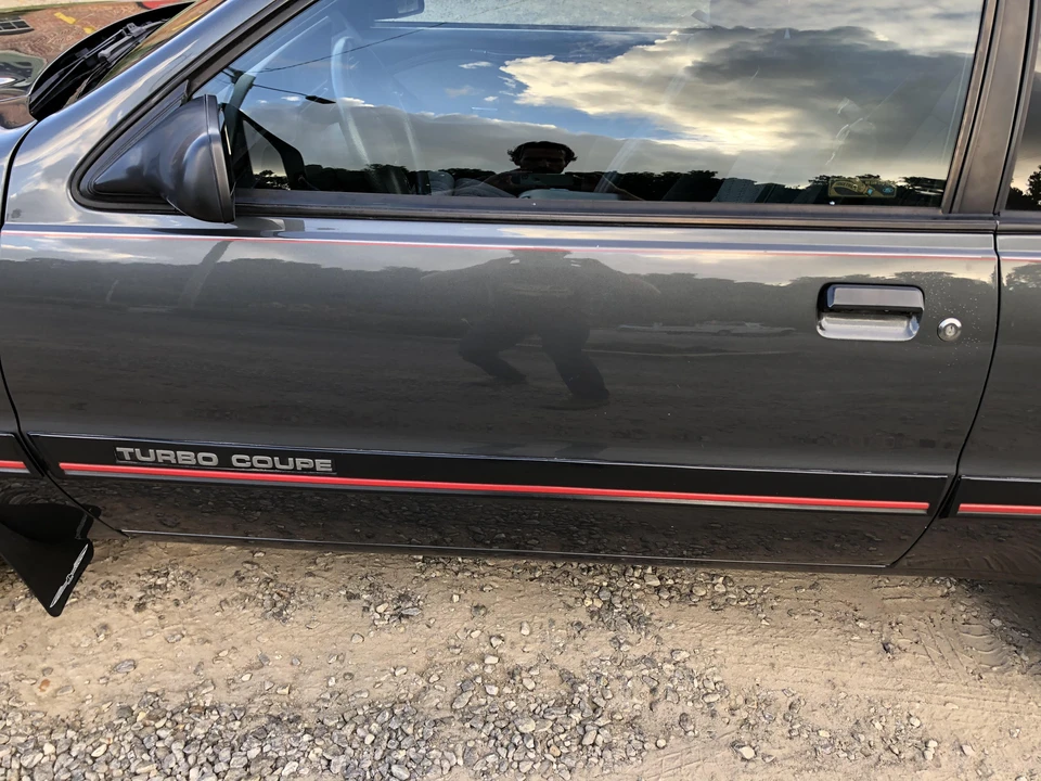 1988 Ford Thunderbird 9th Gen - Image 29 of 31