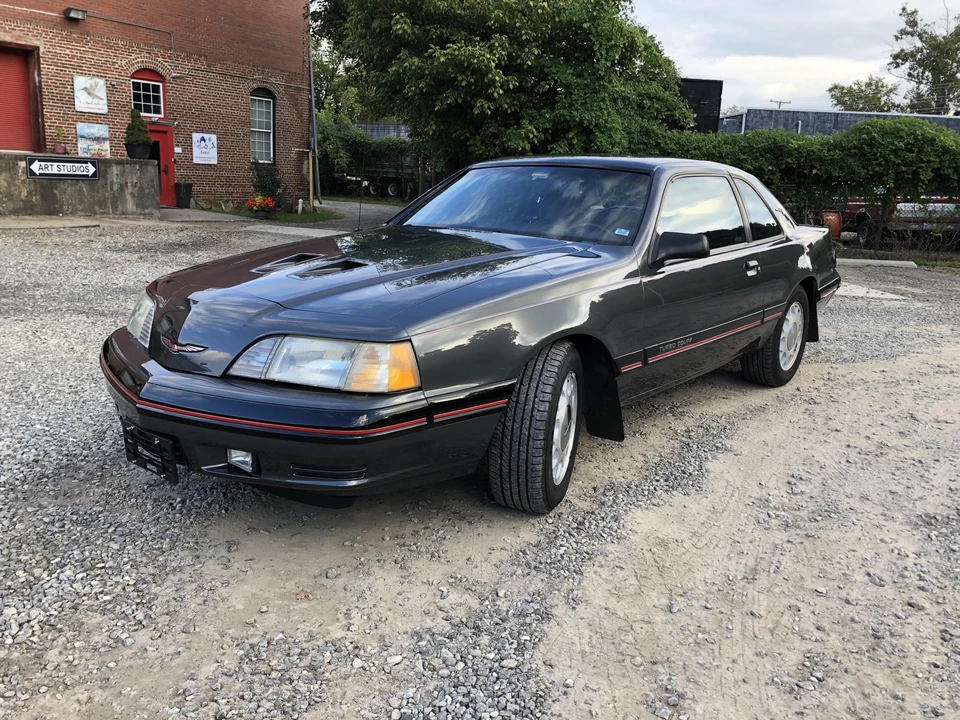 1988 Ford Thunderbird 9th Gen - Image 7 of 31