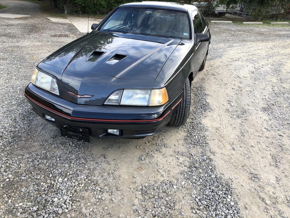 1988 Ford Thunderbird 9th Gen - Image 6 of 31