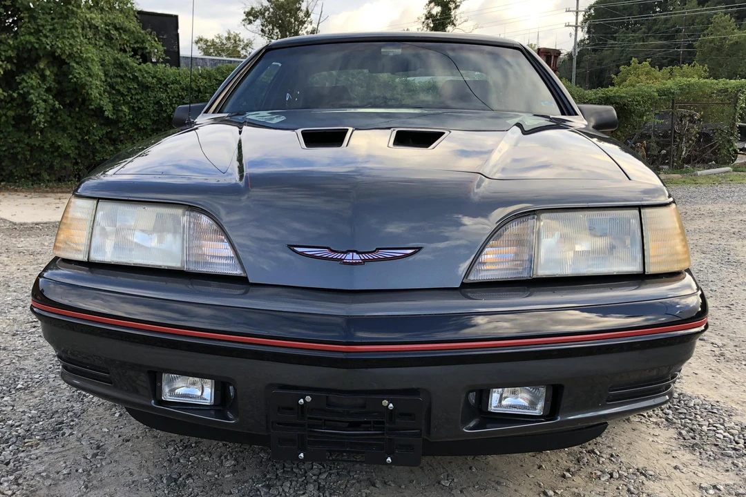 1988 Ford Thunderbird 9th Gen - Image 2 of 31