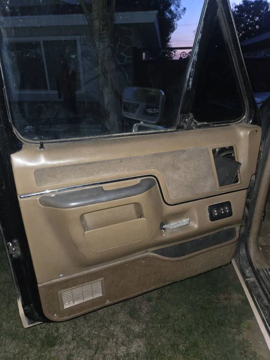 1988 Ford Bronco - Image 7 of 12