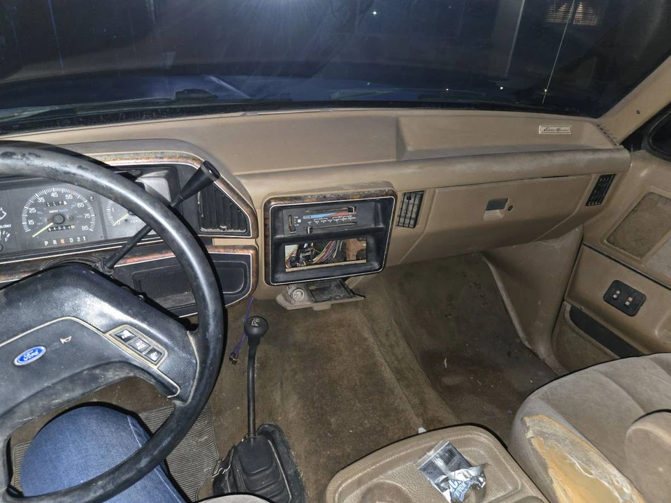 1988 Ford Bronco - Image 10 of 12