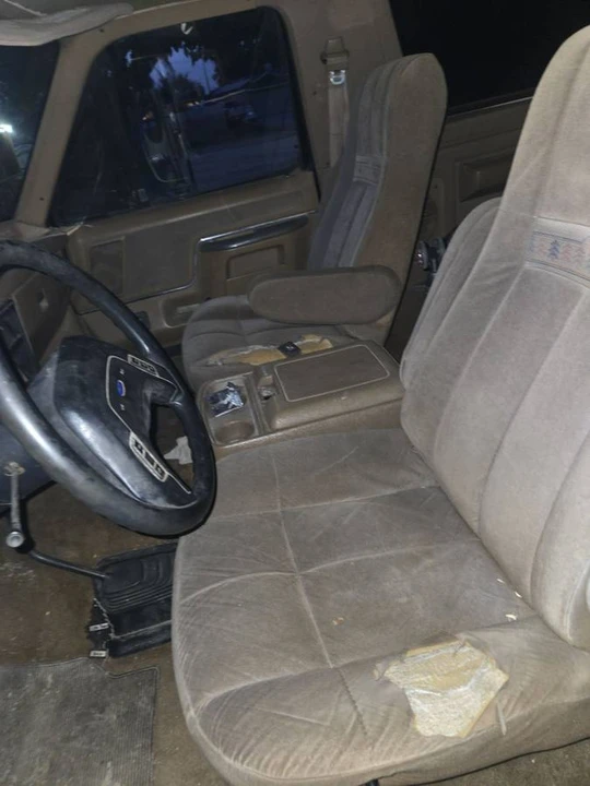 1988 Ford Bronco - Image 9 of 12