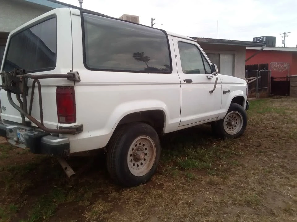 1988 Ford Bronco 4th Gen - Image 2 of 3