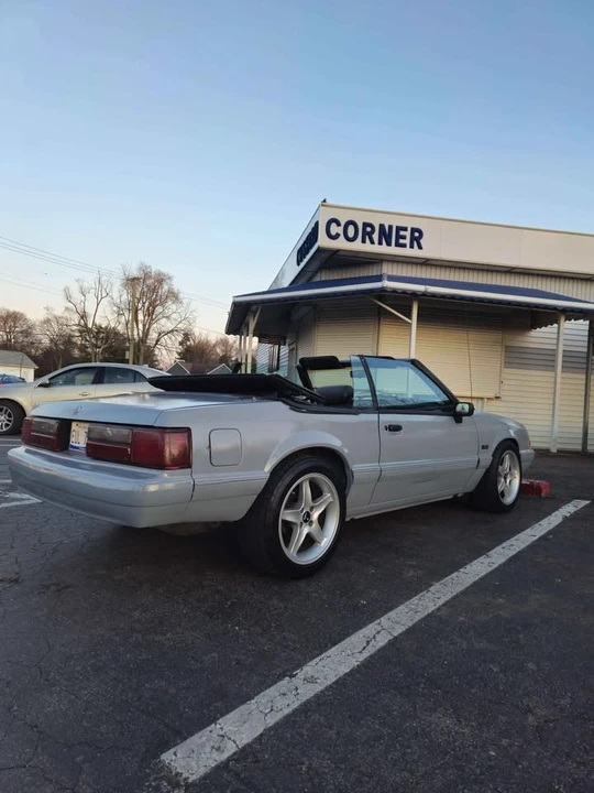 1988 Ford Mustang 3rd Gen - Image 2 of 4