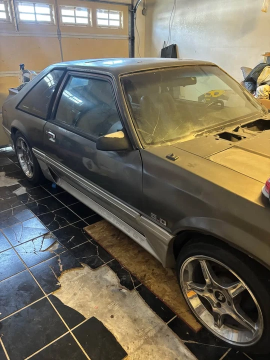 1988 Ford Mustang 3rd Gen - Image 2 of 3