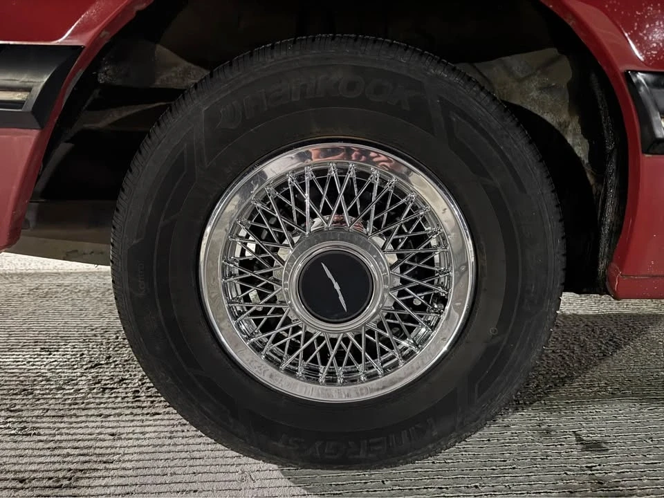 1988 Ford Thunderbird 9th Gen - Image 15 of 19