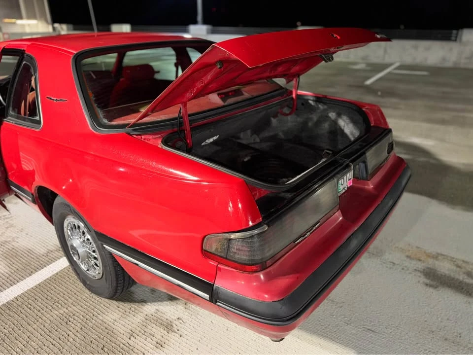 1988 Ford Thunderbird 10th Gen - Image 18 of 20