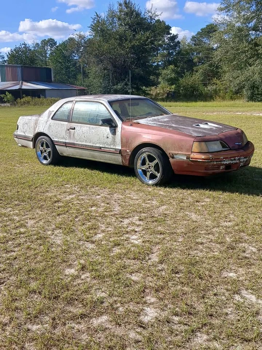 1988 Ford Thunderbird 9th Gen - Image 2 of 5
