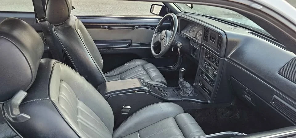 1988 Ford Thunderbird 9th Gen - Image 15 of 18