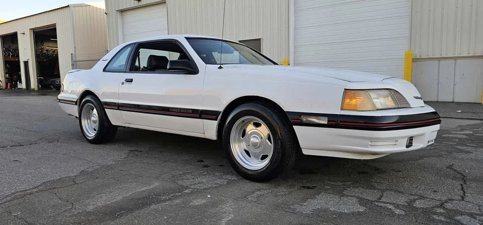 1988 Ford Thunderbird 9th Gen - Image 7 of 18